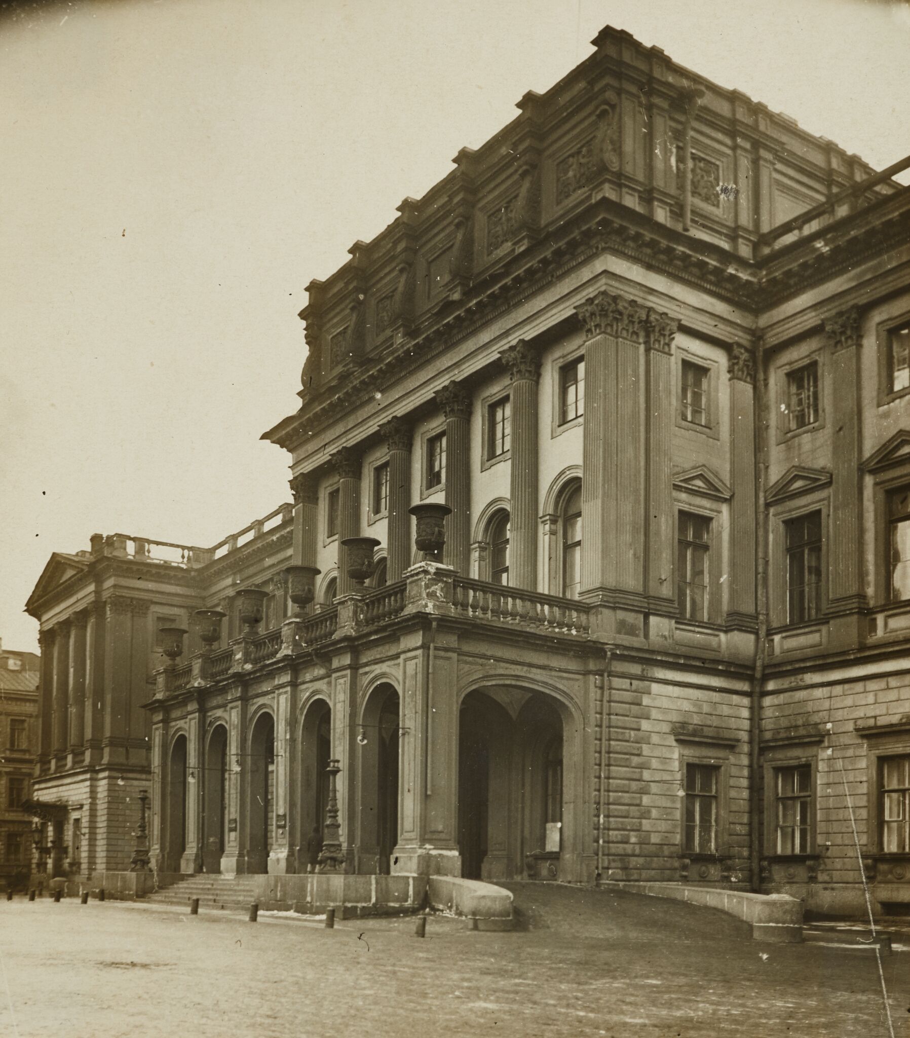 Мариинский дворец. Центральный ризалит. Ленинград, Leonid Andreevsky, 1934