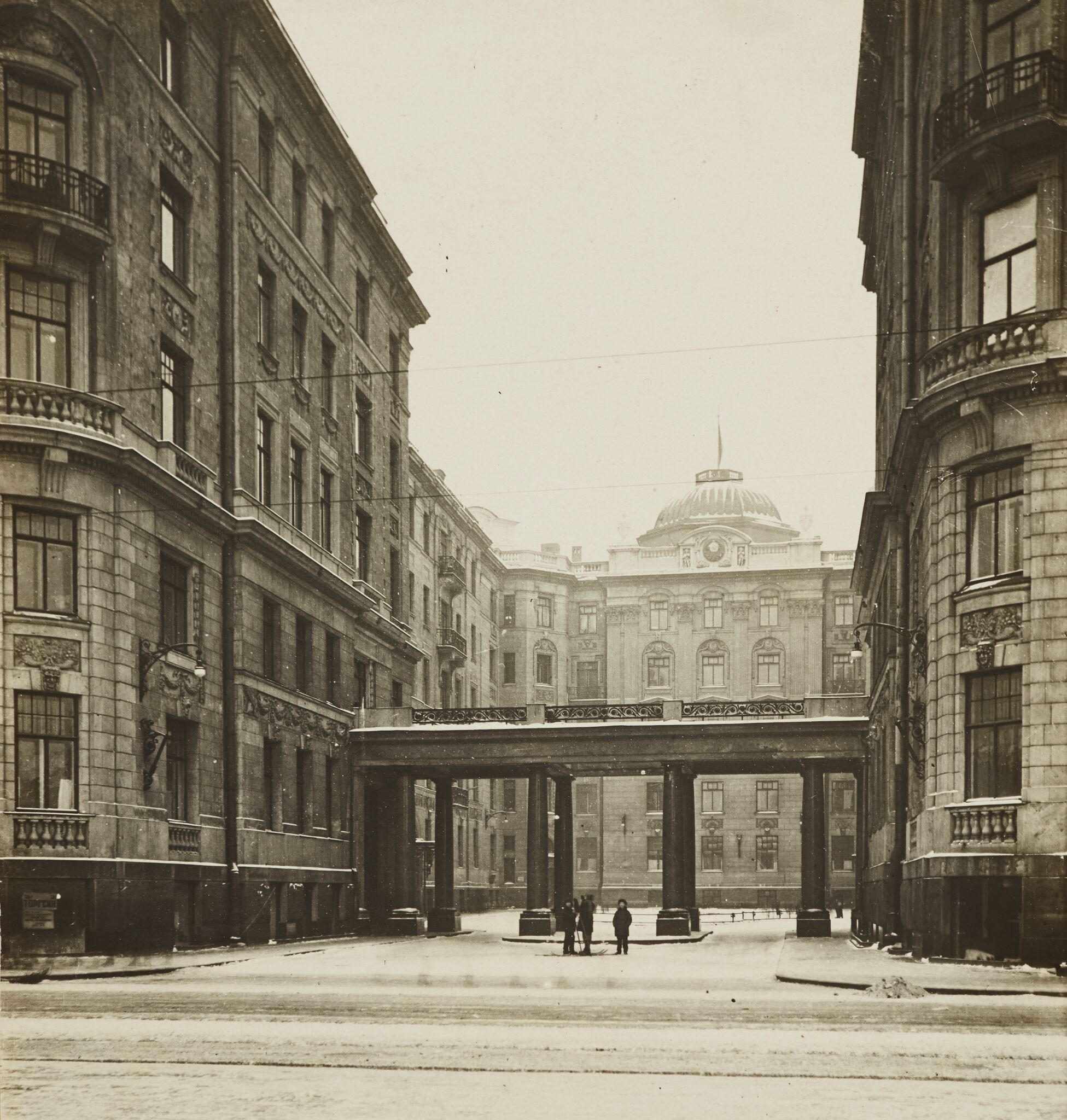 Доходный дом Первого Российского страхового общества (Дом Бенуа), Leonid Andreevsky, 1934