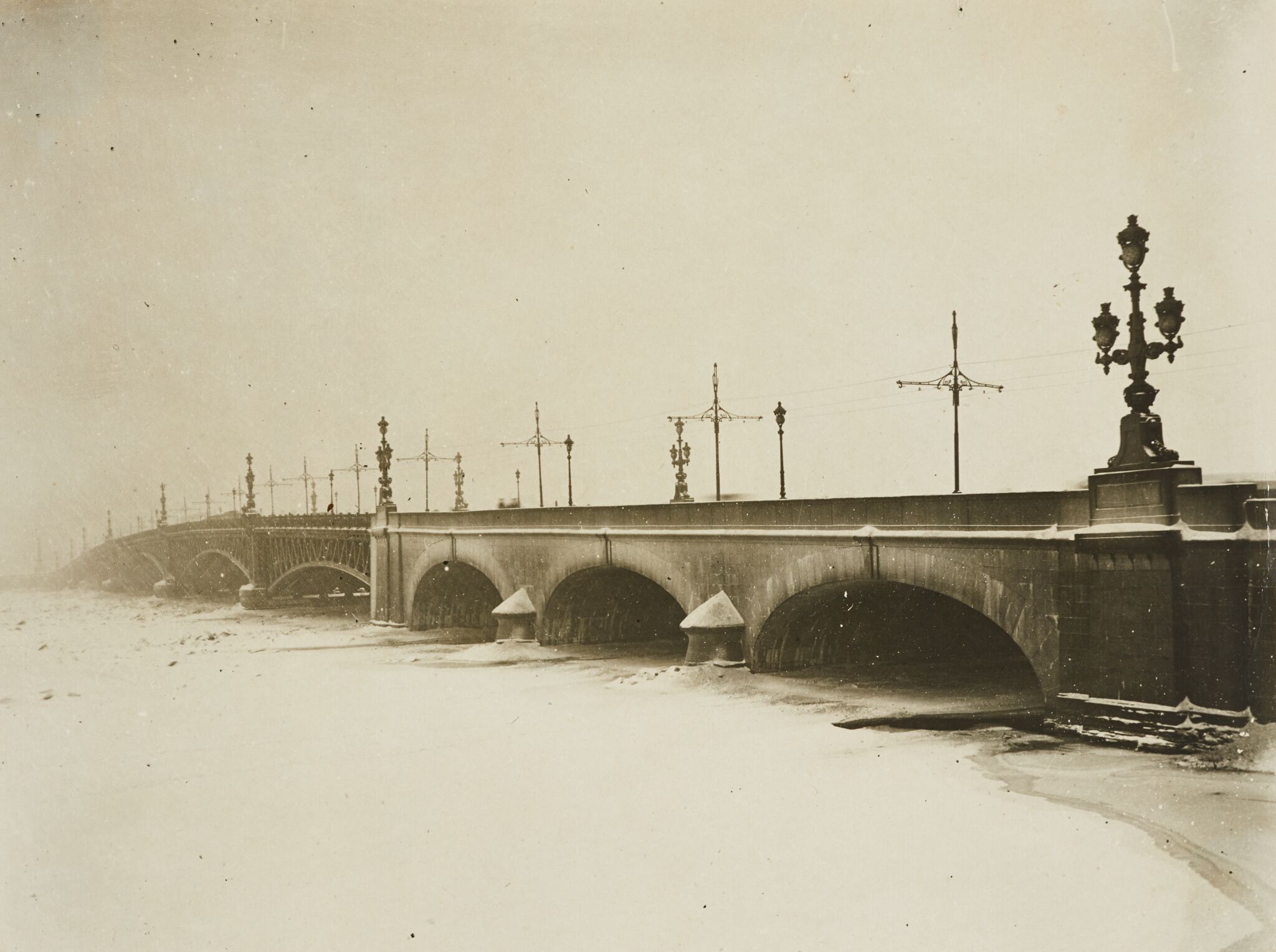 Троицкий мост. Вид с Петровской набережной. Ленинград, Leonid Andreevsky, 1934