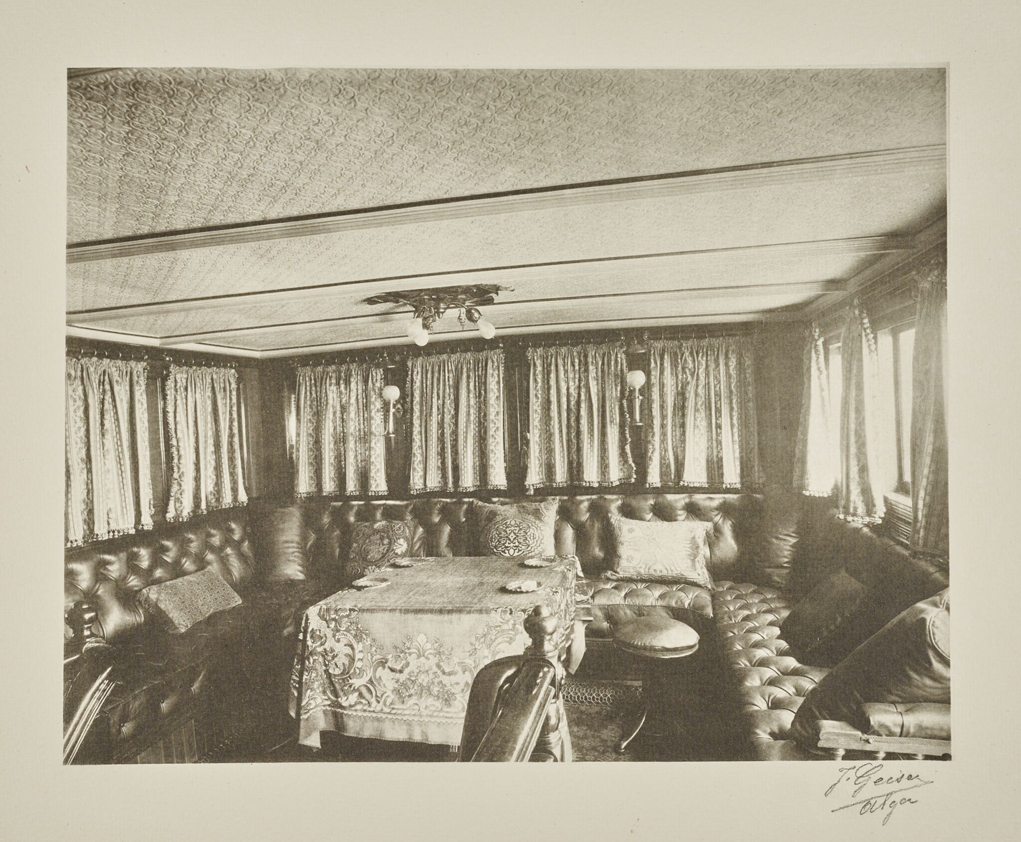 Фотография. Палубный салон яхты «Зарница», Zhan Geyzer, 1899