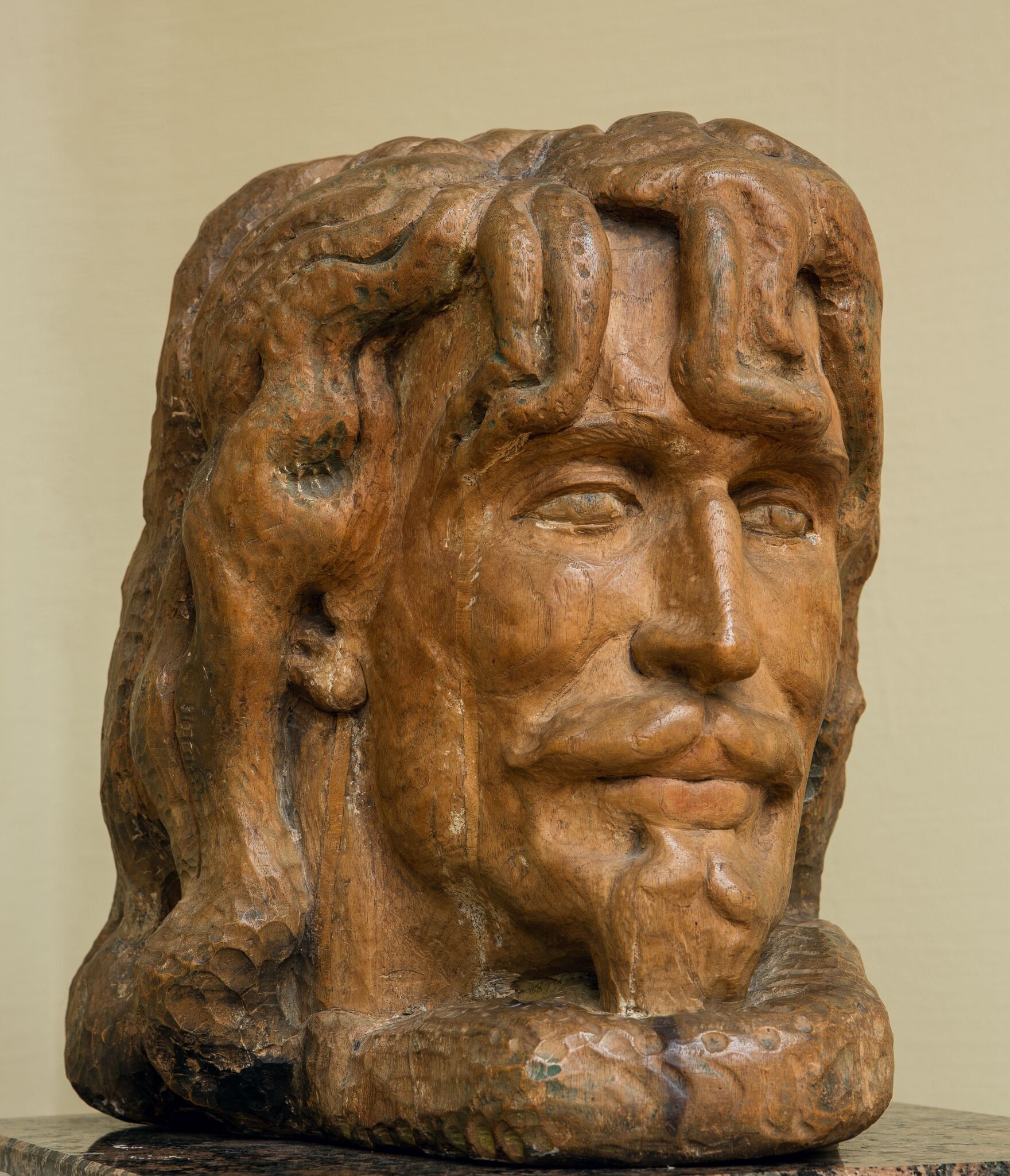Портрет скрипача А.Ф. Микули, Sergey Timofeyevich Konyonkov, 1912