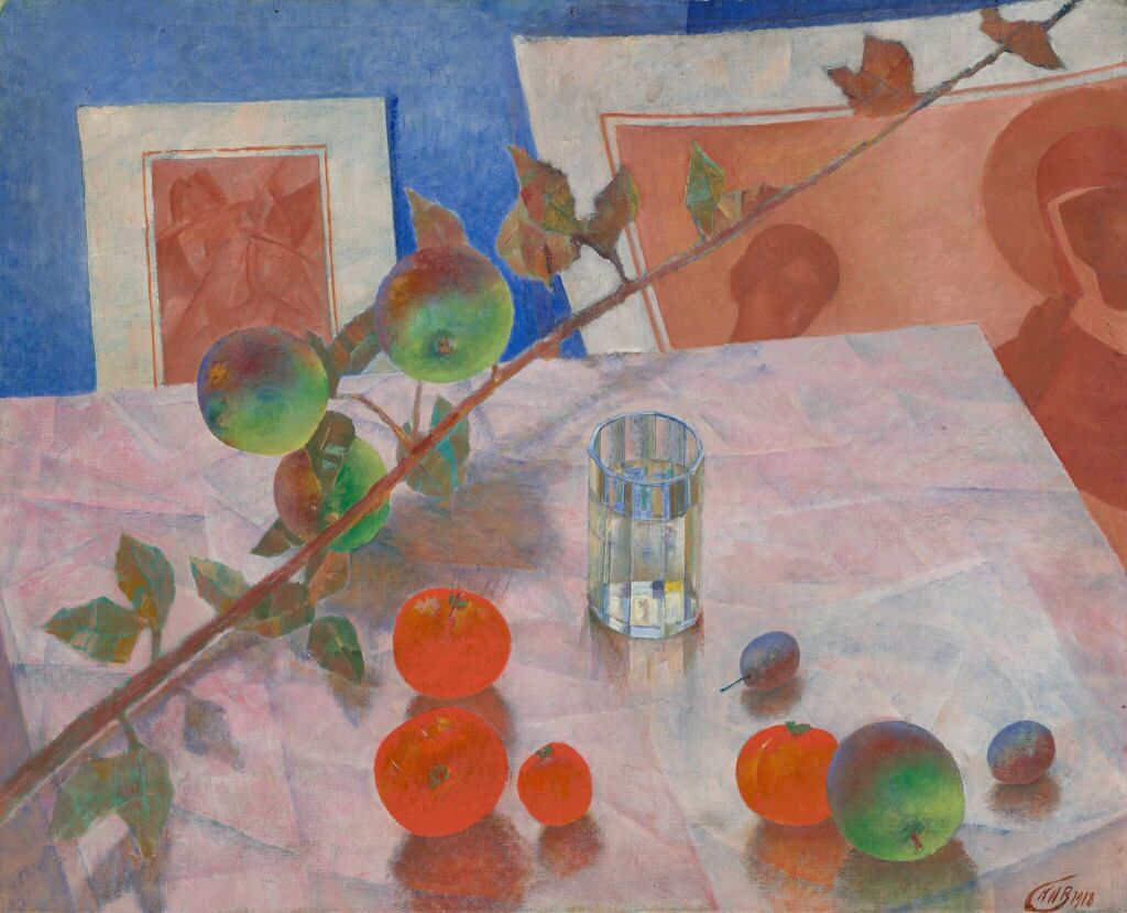 Розовый натюрморт. Ветка яблони