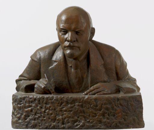 В.И. Ленин на заседании Совнаркома 
