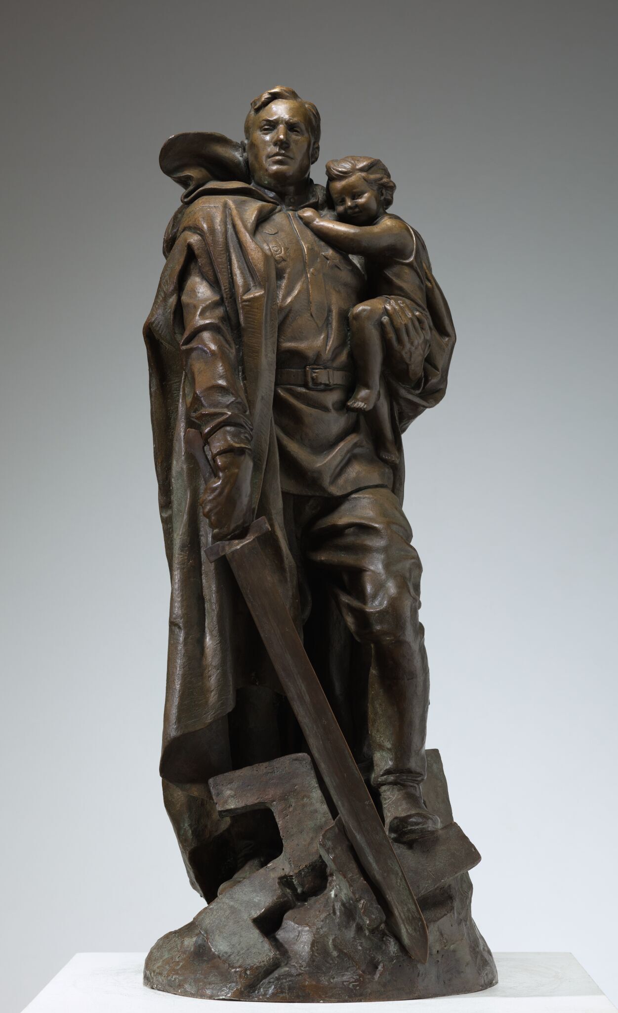 Воин-освободитель, Yevgeny Vuchetich, 1948. Отлив 1952 года
