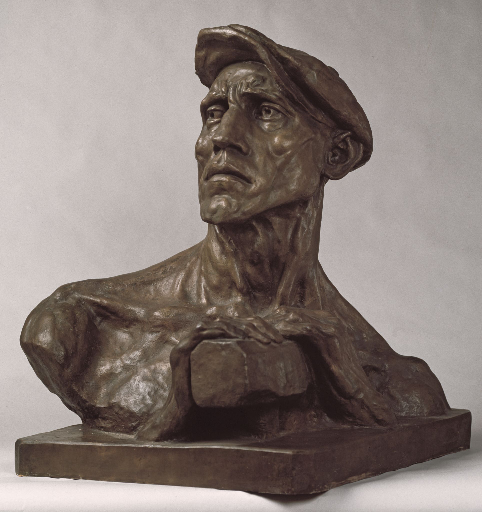 Рабочий с молотом, Ivan Shadr, 1922