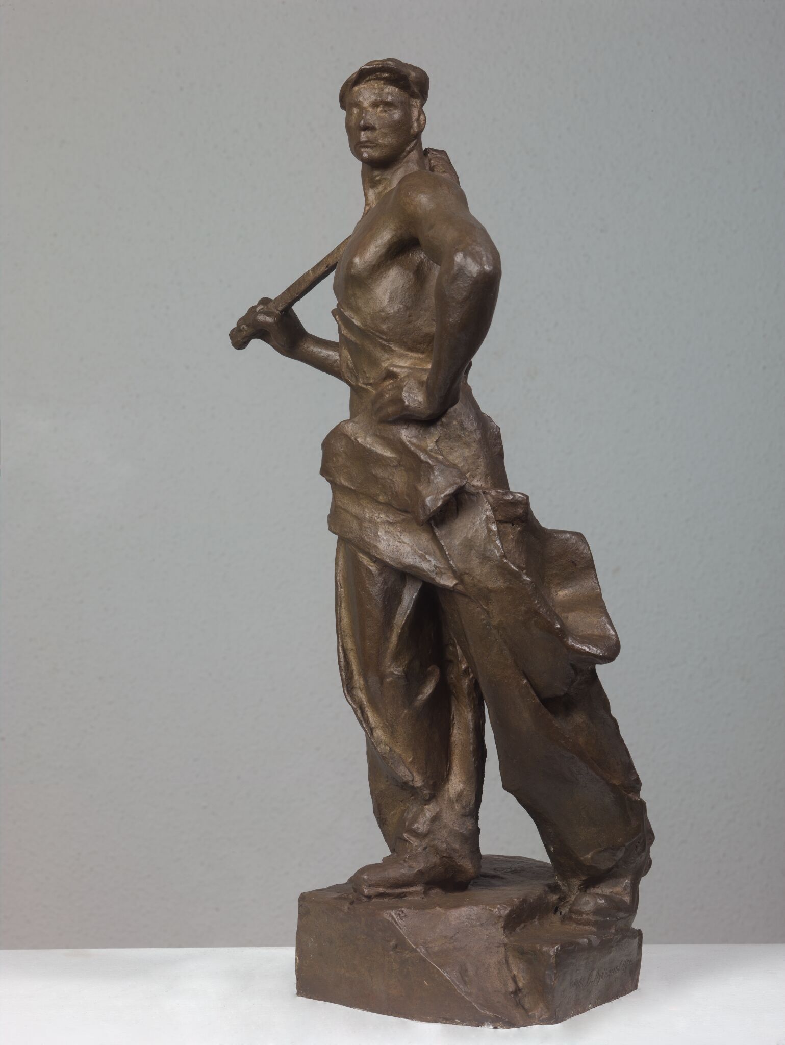 Рабочий с молотом, Ivan Shadr, 1936